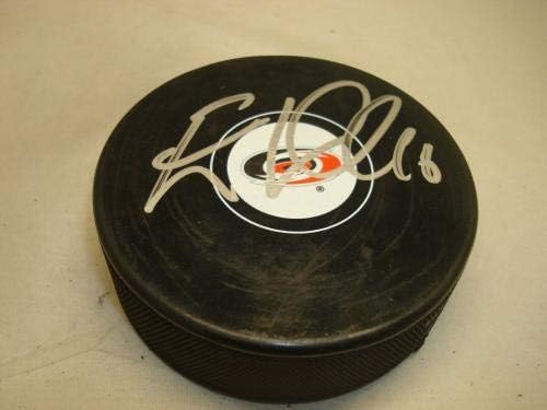 Elias Lindholm potpisao Carolina Hurricanes Hockey Puck Autographed 1C-Autographed NHL Pucks