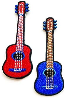 Pl set od 2 malenog. Mini gitara Akustični muzički instrument Slatko crtani logotip šiva glačalo