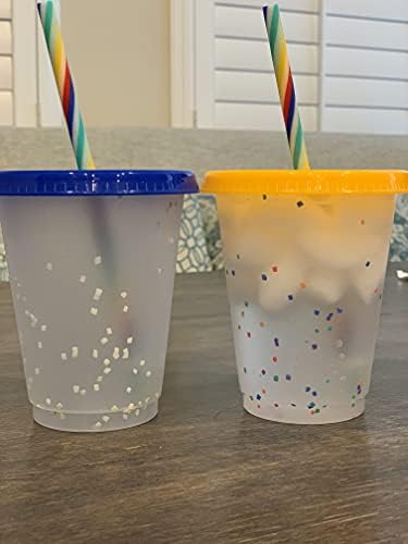 Funcentric Confetti čaše, šalice za promjenu boje sa poklopcima i dugim slamkama, 5 pakovanja, promjena boje,