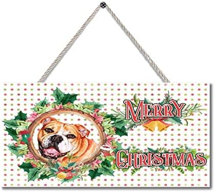 Božićni vanjski trijem potpisao sa slatkim psom Holly vijenac u peoku za ulazak u drvo za božićna vrata za