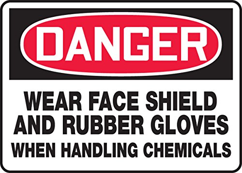 Accuform MPPE012VP znak, Opasnost od šef za lice i gumene rukavice prilikom rukovanja hemikalijama, 10 dužina x 14 širina x 0,055 Debljina, plastika, crvena / crna na bijeloj boji
