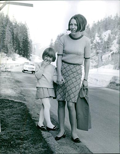 Vintage fotografija Danielle Gaubert Supruga Jean-Claude Killy sa kćerkom Emilie Killy