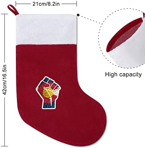 Coloradona zastava iznutra Grunge Fist Božićni čarapa Obiteljske čarape Dekor Slatko viseće ukrase Ukrasi za Xmas 8.2 x 16.5